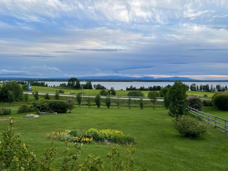 Villa Med Vidunderlig Utsikt Orrviken Exterior photo